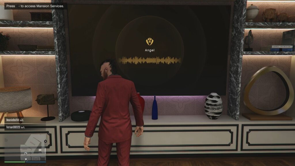 The large, AI assistant screen in the office of the Mansion in GTA Online. 