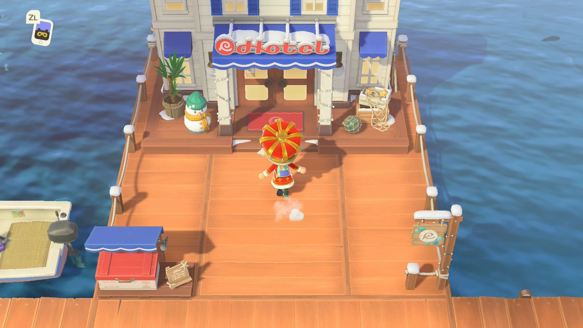 The Hotel on the pier.
