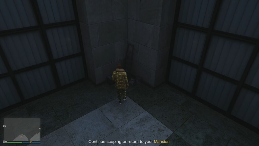 The Kortz Heist Manhole Key Spawn location on eastside of the Low Rotunda building in GTA Online.